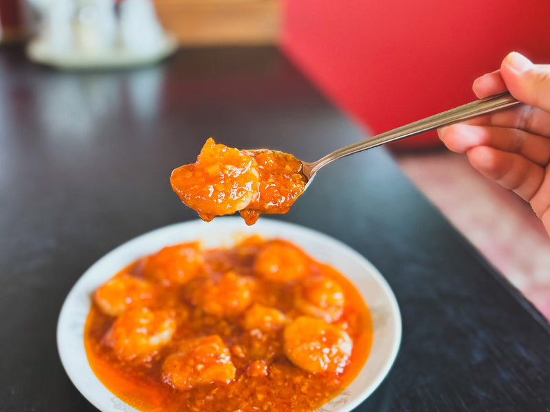 ぷりっぷりのエビチリが激推し！ 〈中国料理 広州 売市店〉で、パンチ